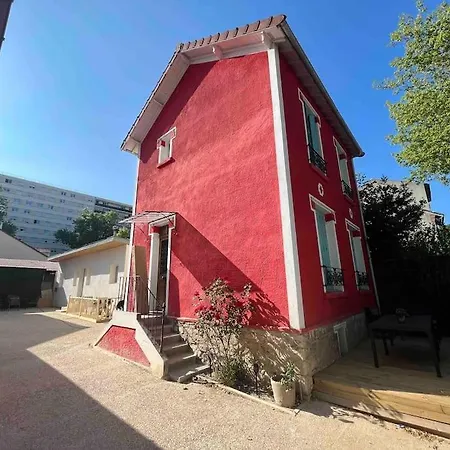 K3- Maison 2min Rer 15min Paris-expo 4 Chambres/10 Lits * باغنيو
